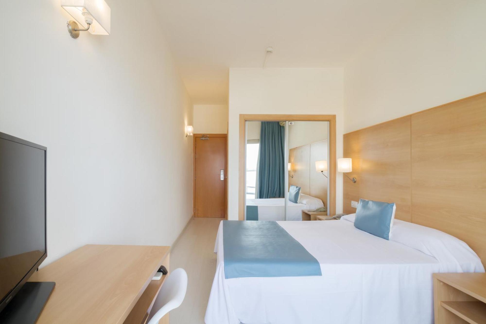 Ibersol Playa Dorada Hotel Coma-ruga Exterior photo